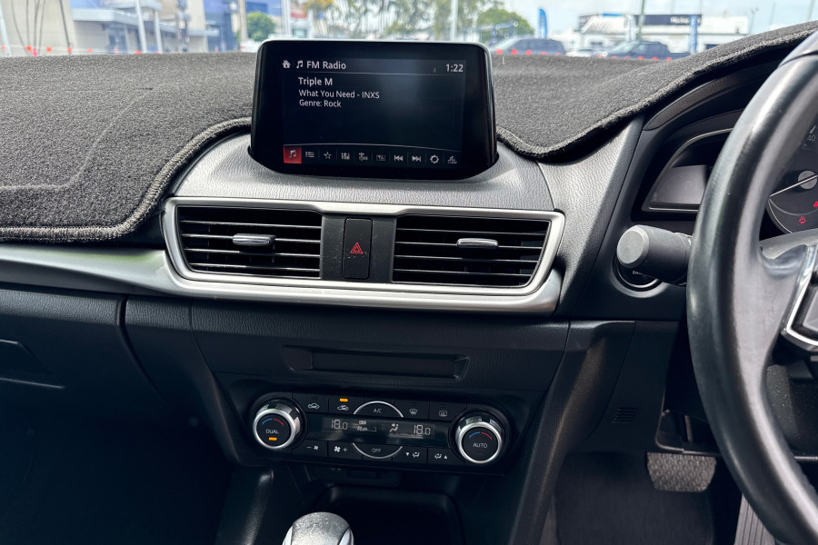 2018 Mazda 3 BN Series Touring Sedan Image 18