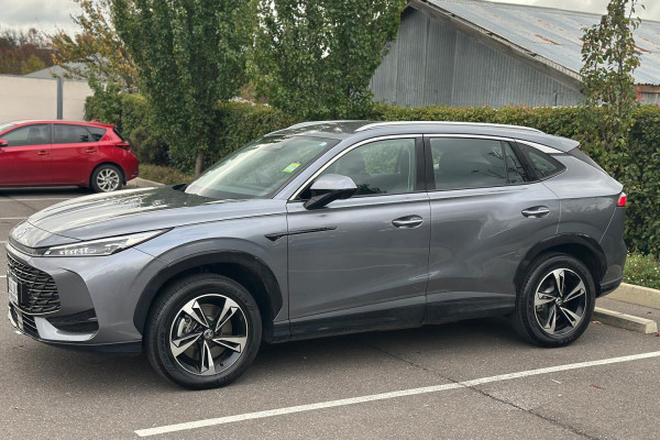 2025 MG HS AS33 Excite Hybrid+ SUV Image 4
