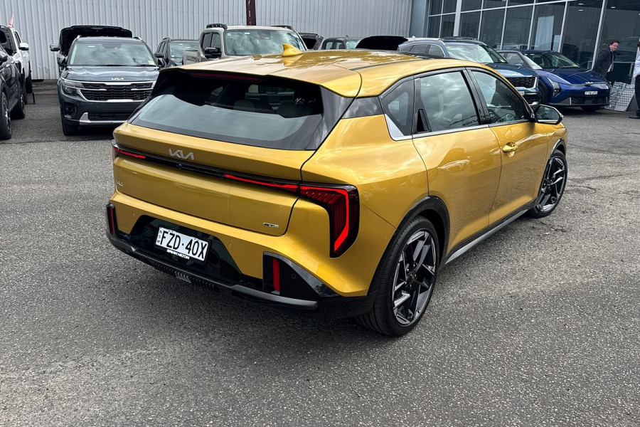 2025 MY26 Kia K4 CL4m GT-Line Hatch Image 3