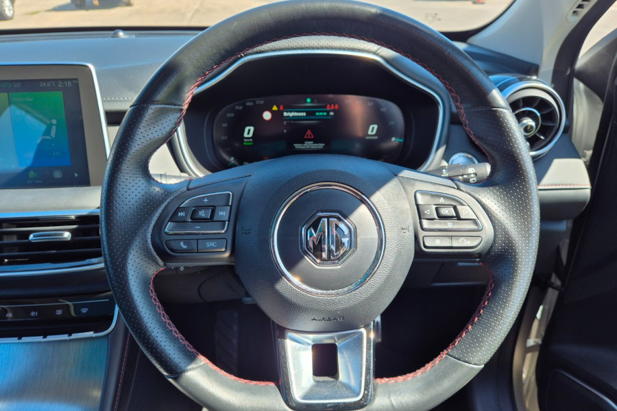 2023 MG HS SAS23 Essence SUV Image 17