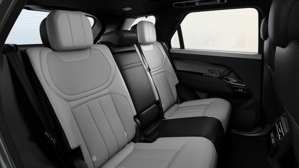 2025 Land Rover Range Rover Sport L461 PHEV P460e Dynamic HSE SUV image 7