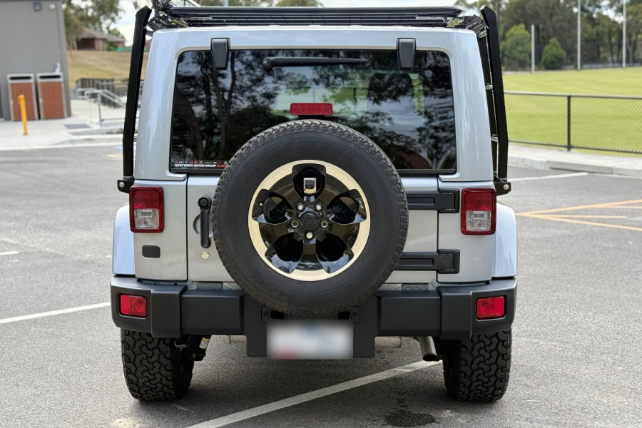 2014 Jeep Wrangler JK Polar SUV Image 17
