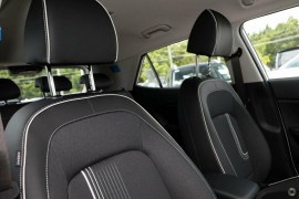 2025 Hyundai Venue QX.V5 Active SUV image 9