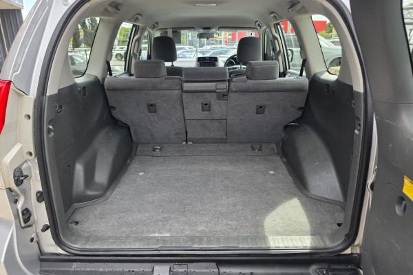 2013 MY14 Toyota LandCruiser Prado GDJ150R GX SUV Image 18