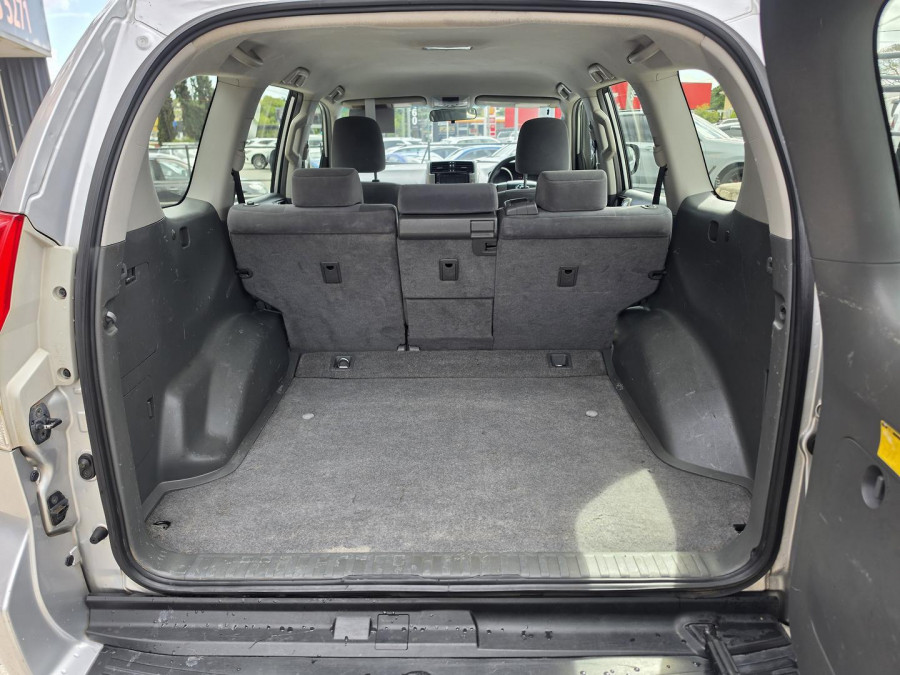 2013 MY14 Toyota LandCruiser Prado GDJ150R GX SUV Image 18