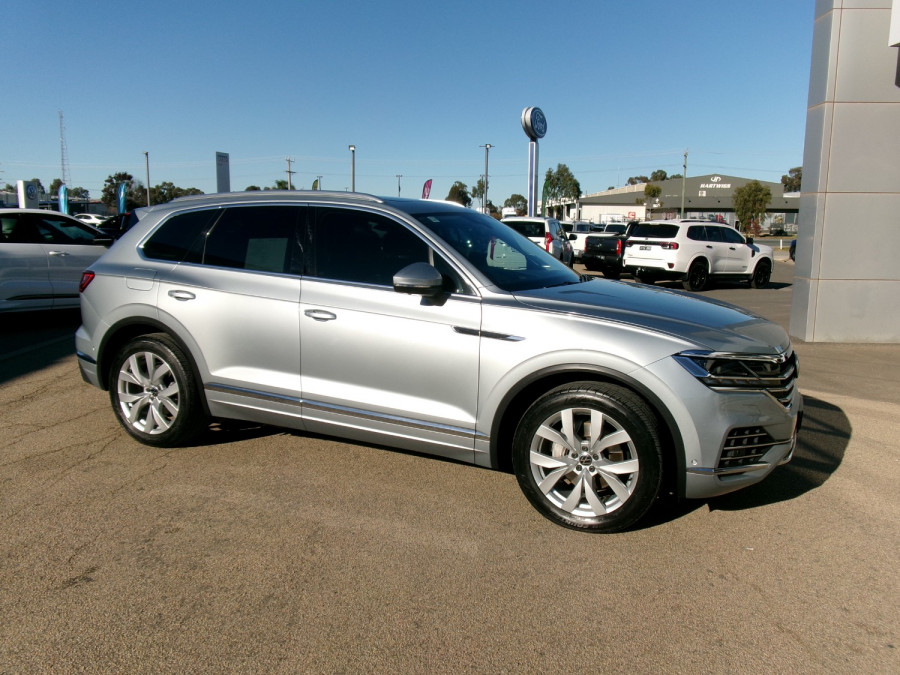 2023 Volkswagen Touareg CR 210TDI Elegance SUV Image 1