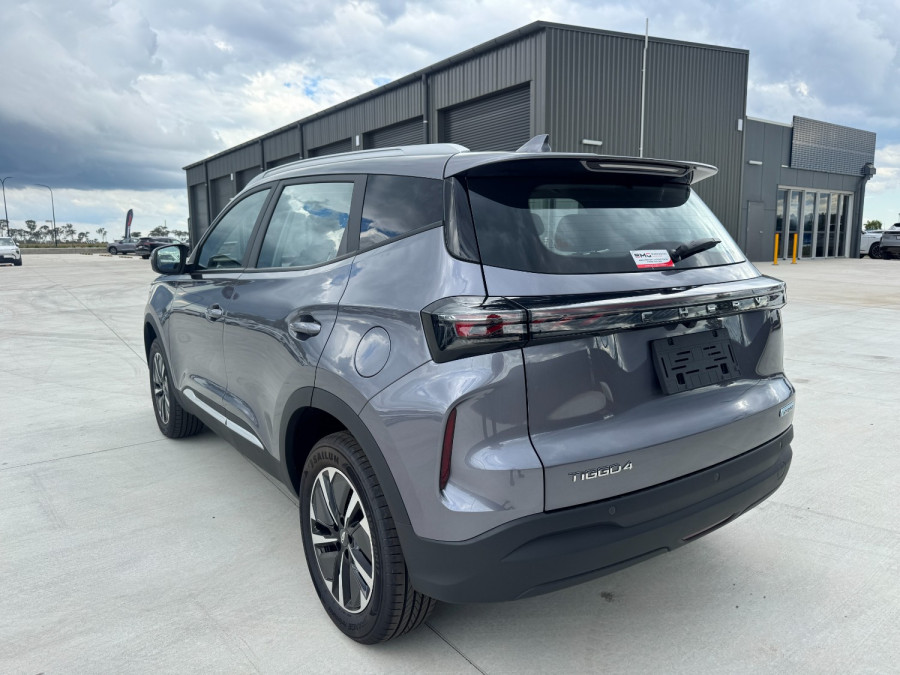 2026 Chery Tiggo 4  Hybrid Ultimate SUV Image 5