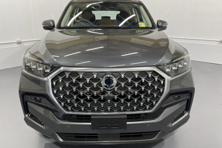 2022 SsangYong Rexton Y450 ELX Suv Image 2