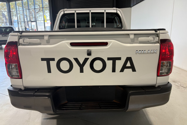 2020 Toyota HiLux  SR Dual Cab Ute Image 5