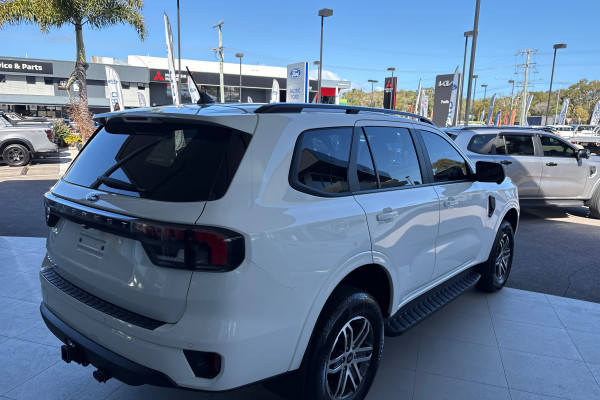 2026 Ford Everest UB Trend SUV Image 3