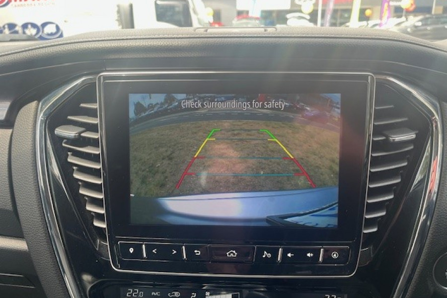 2023 Isuzu MU-X RJ LS-T SUV Image 17