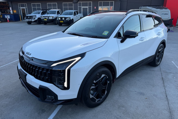 2026 MY27 Kia Sportage NQ5 PE HEV GT-Line SUV Image 7