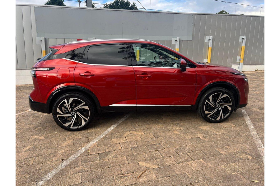 2024 MY25 Nissan QASHQAI J12 Ti-L SUV Image 8