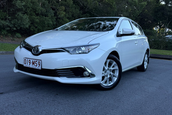 2017 Toyota Corolla ZRE182R Ascent Sport Hatch Image 5