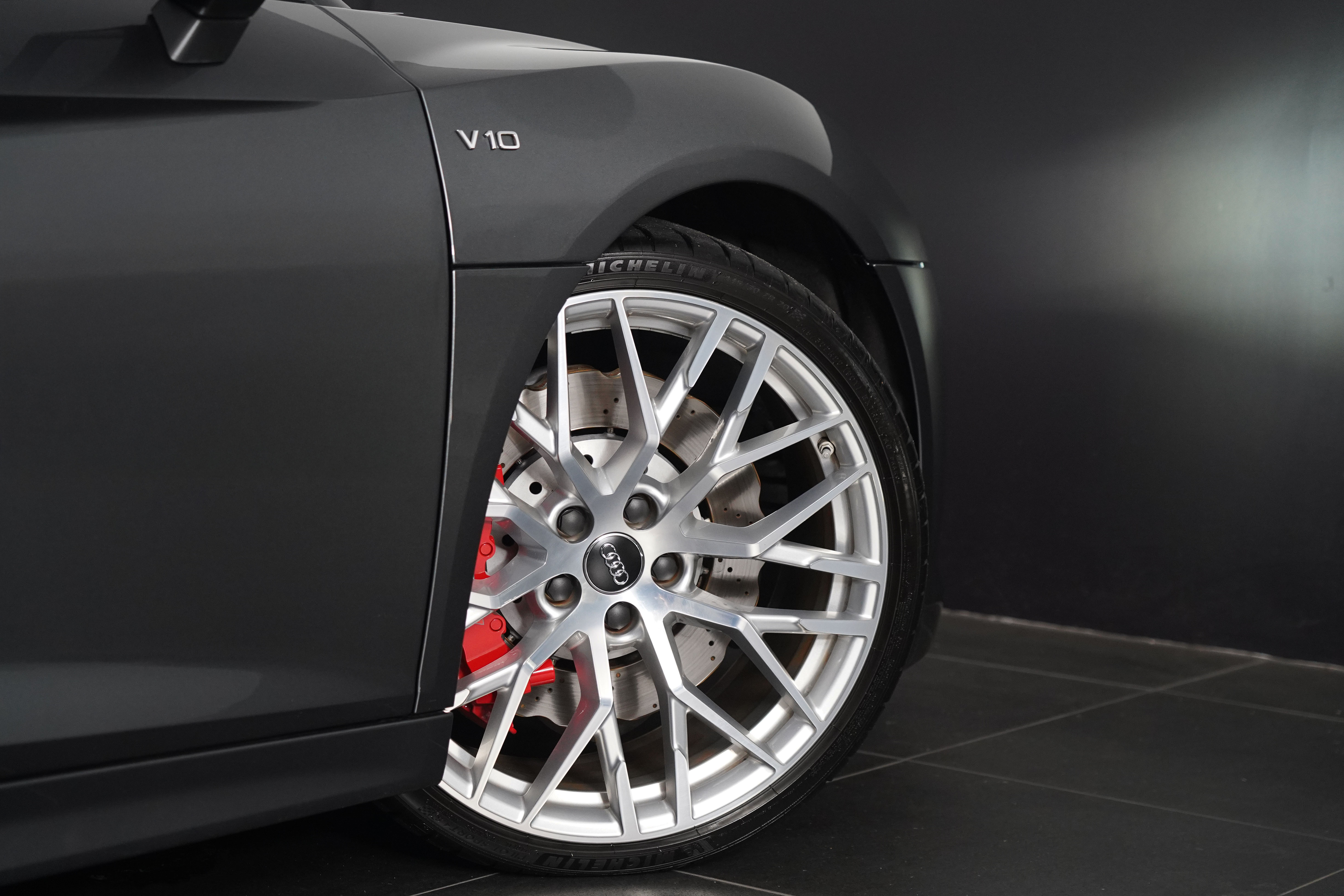 2018 Audi R8 V10 RWS  Coupe Image 36