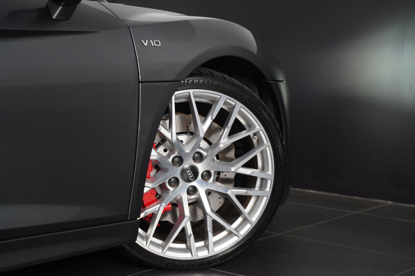2018 Audi R8 V10 RWS  Coupe Image 36