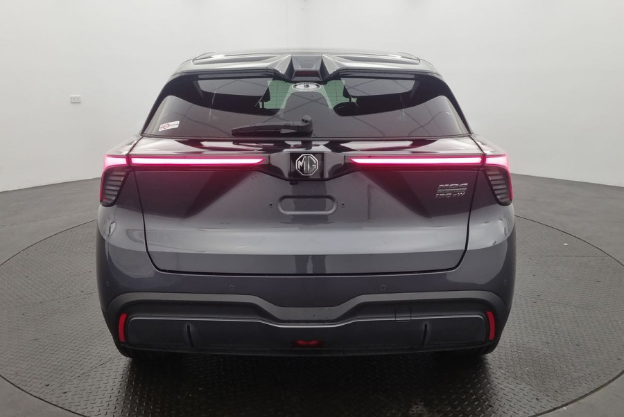 2024 MG MG4 MEH32 Essence 64 Hatch Image 18