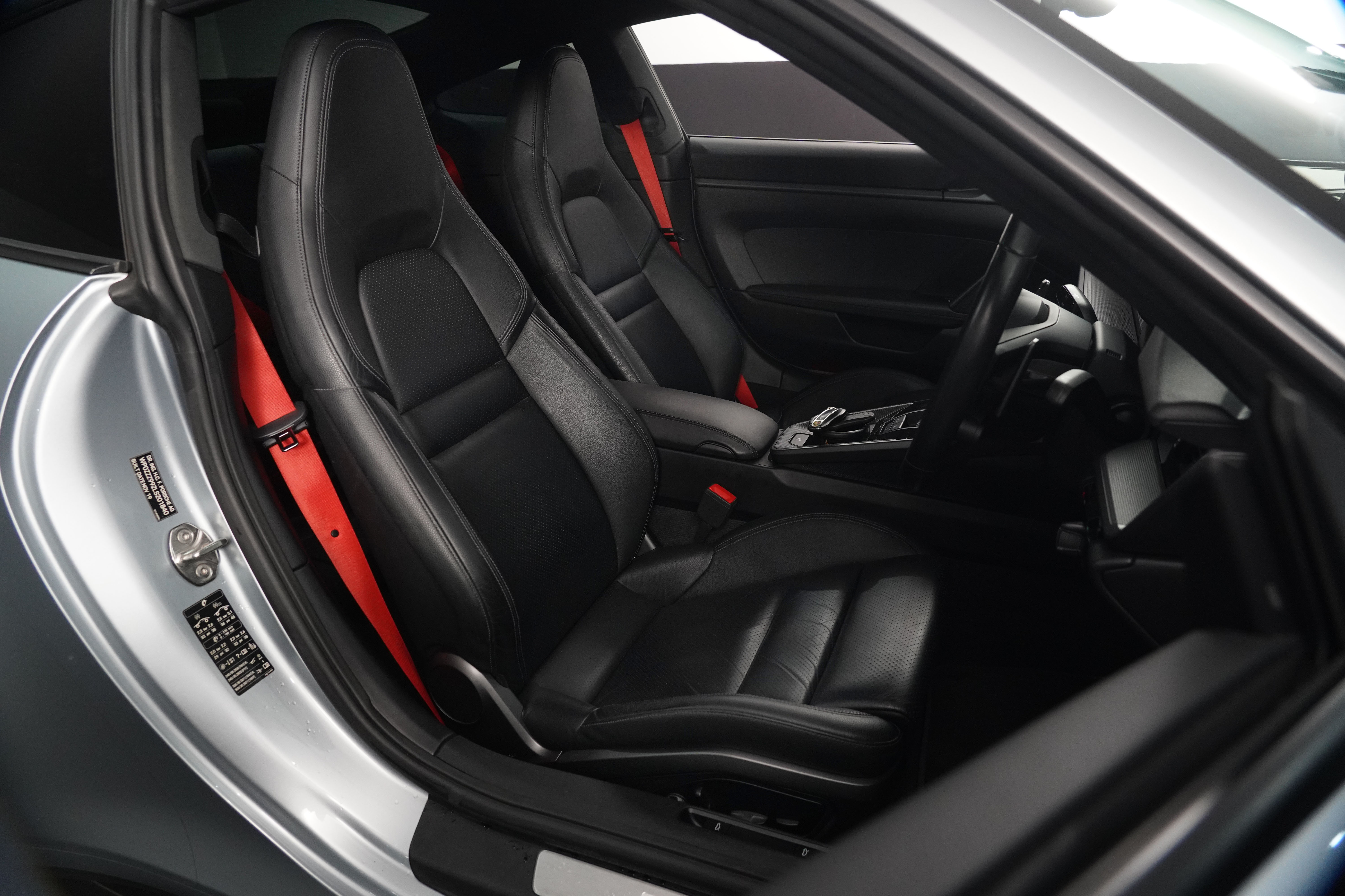 2020 Porsche 911 Carrera Coupe Image 30