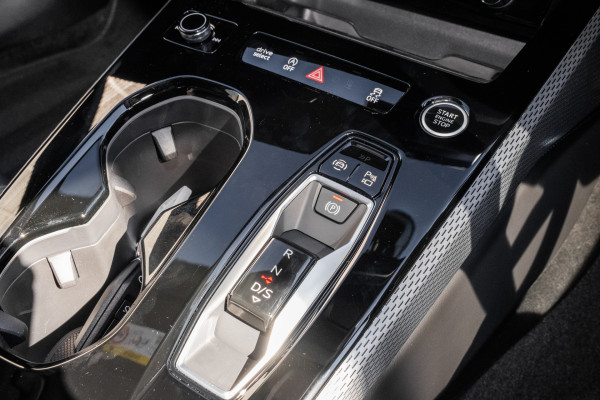 2025 Audi A5 B10 TFSI 200kW S line Sedan image 17