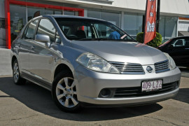 Nissan Tiida ST-L C11