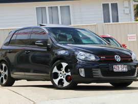 Volkswagen Golf GTI DSG VI MY10