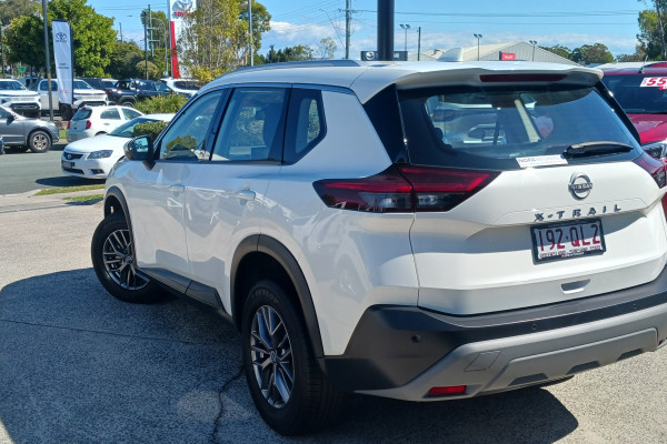 2024 Nissan X-Trail T33 ST SUV Image 5