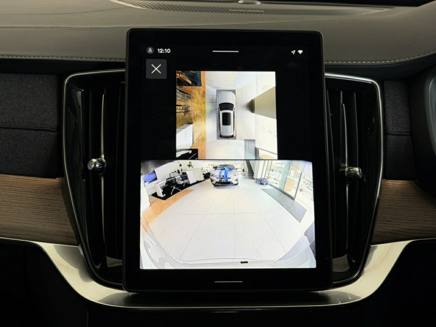 2026 Volvo XC90 L Series Plus B5 Bright SUV Image 16