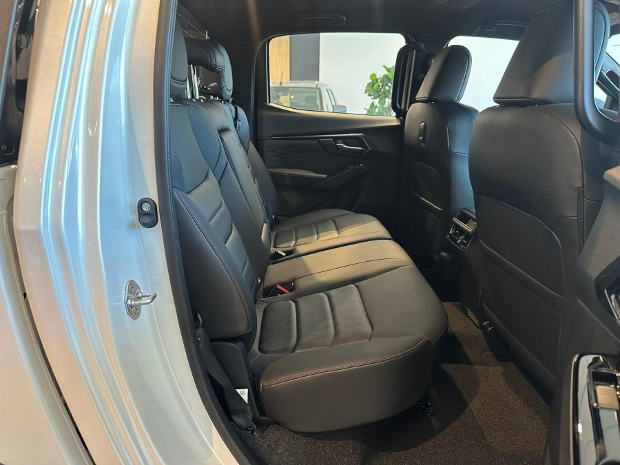 2026 MY25.5 Isuzu D-MAX RG X-TERRAIN Ute Image 21