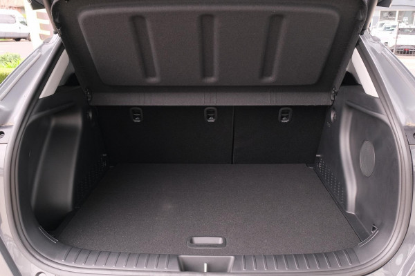 2025 MY26 Hyundai KONA SX2.V3 Premium SUV Image 9
