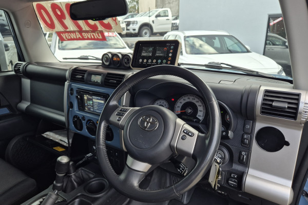 2015 MY14 Toyota FJ Cruiser GSJ15R SUV Image 26