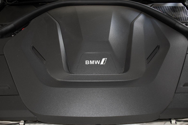 2024 BMW i4 G26 eDrive35 Hatch image 24