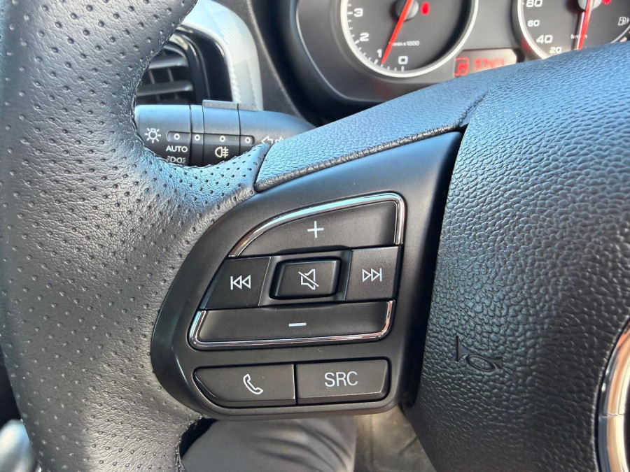 2019 MY18 MG MG3 SZP1 Core Hatch Image 16