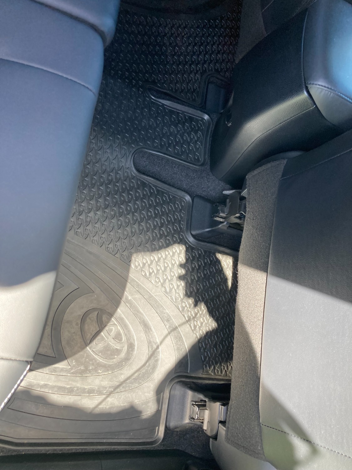 2018 Toyota RAV4 ASA44R Cruiser Wagon Image 20