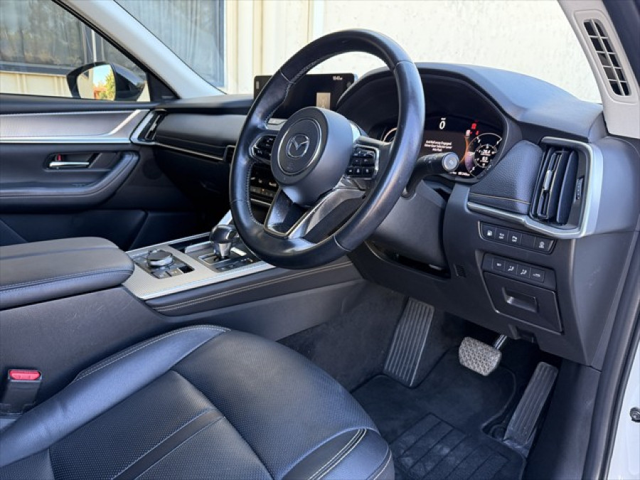 2023 Mazda CX-60 KH Series P50e GT SUV Image 17