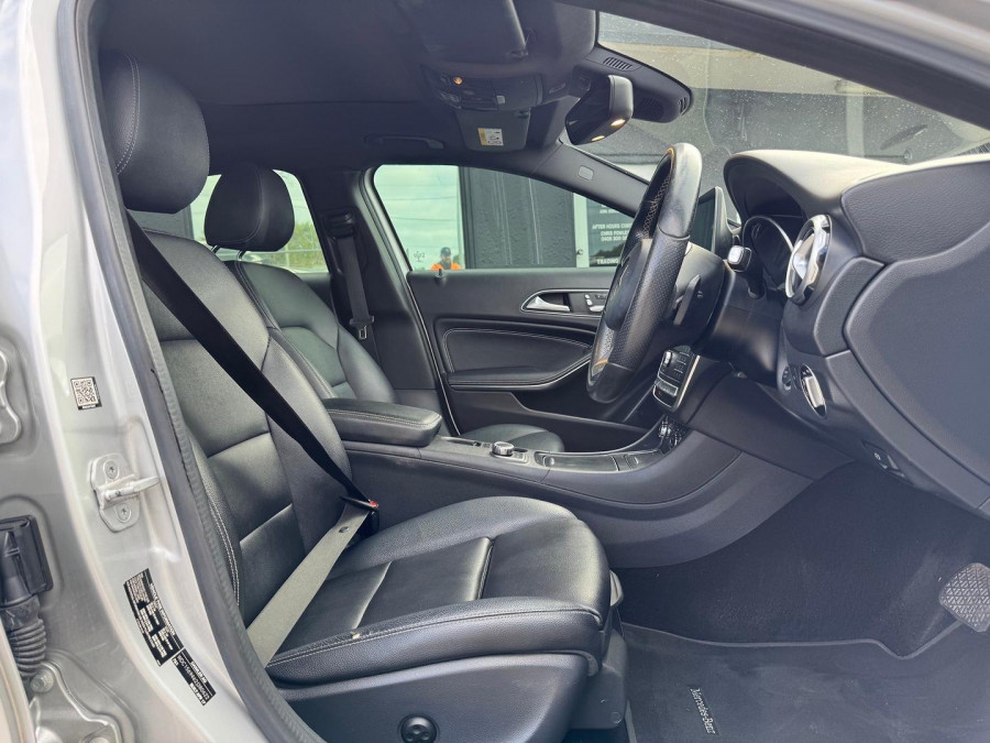 2017 Mercedes-Benz GLA-Class X156 GLA250 SUV Image 18