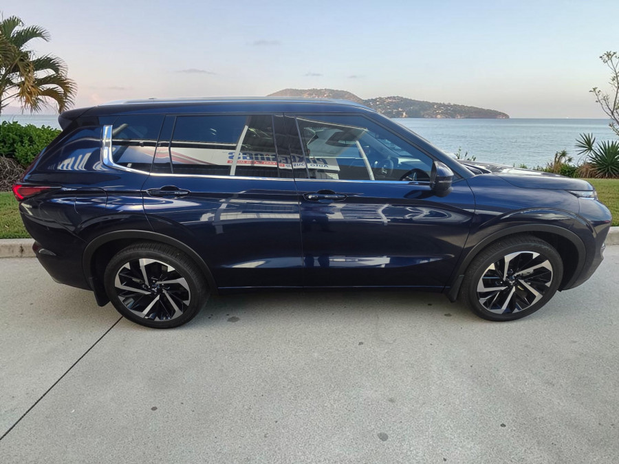 2024 Mitsubishi Outlander ZM Exceed SUV Image 8