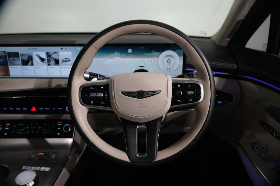 2024 Genesis GV70 2.5T SIGNATURE SUV