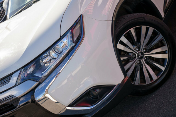2018 MY19 Mitsubishi Outlander ZL ES Wagon Image 6