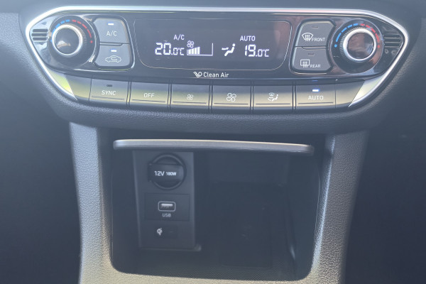 2021 Hyundai i30 PD.V4 Elite Hatch Image 18