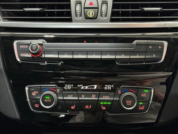 2018 BMW X1 F48 xDrive25i SUV image 28
