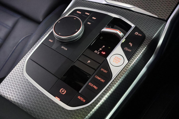 2023 BMW 3 Series G20 320i M Sport Sedan image 18