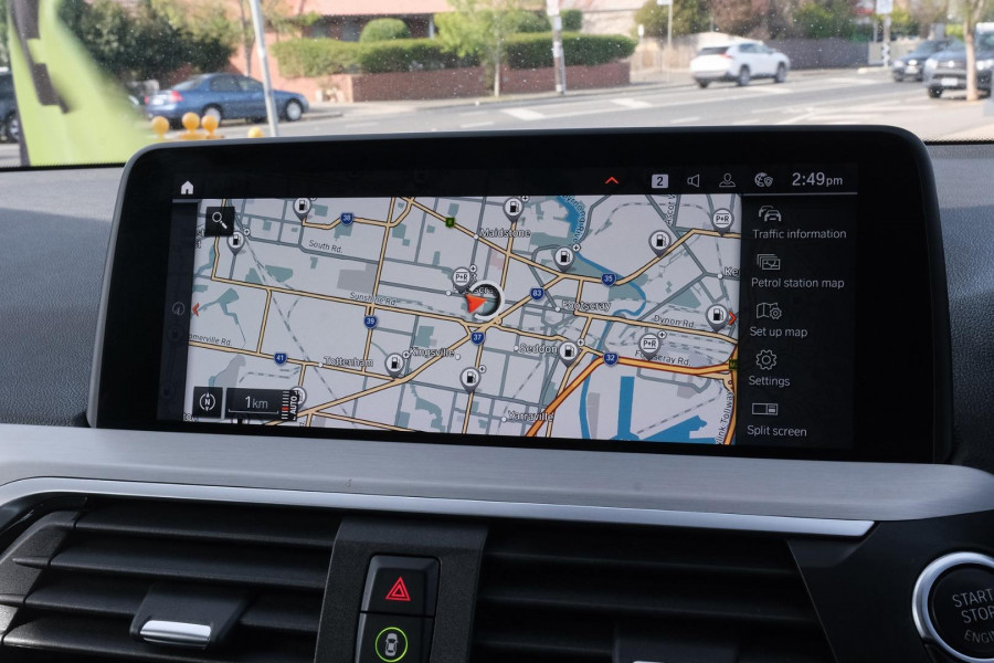 2021 BMW X3 G01 xDrive20d SUV Image 8