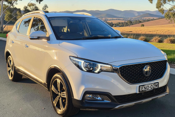 2021 MG ZS AZS1 Essence SUV Image 1