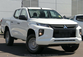 Mitsubishi Triton GLX Double Cab Pick Up 4WD MR