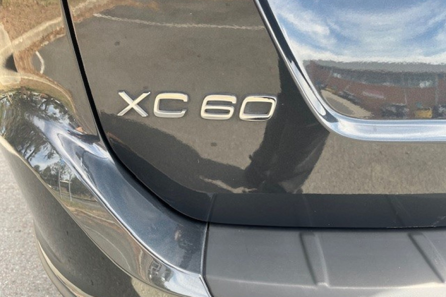 2011 MY13 Volvo XC60 DZ D5 SUV Image 13