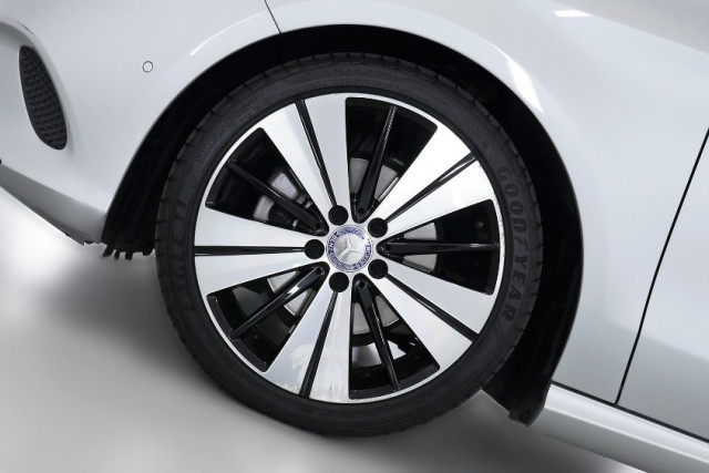 2016 Mercedes-Benz Cla200 CLA200 18 of 26