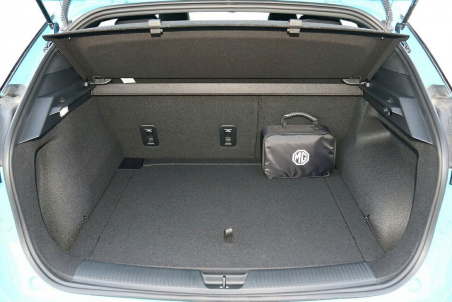 2023 MG MG4 MEH32 Essence 64 Hatch Image 19