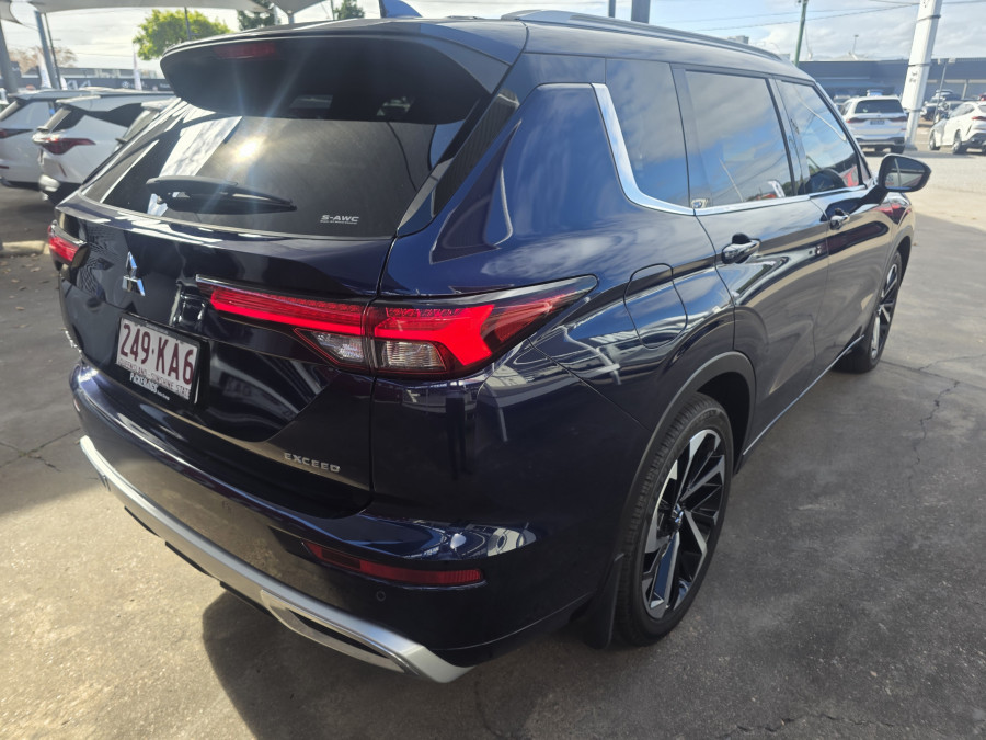 2024 Mitsubishi Outlander ZM Exceed SUV Image 7