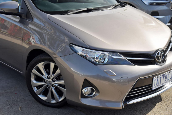 2013 Toyota Corolla ZRE182R Levin ZR Hatch Image 14