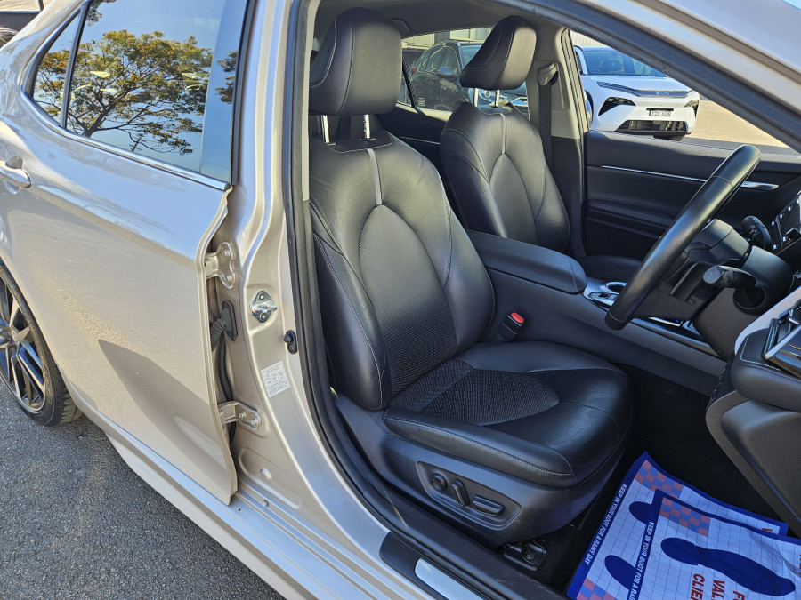 2020 Toyota Camry AXVH71R SX Sedan Image 8